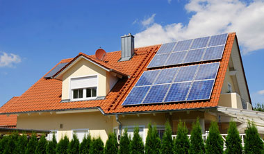 Klady a zápory instalace kolektoru na střechu