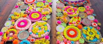 Как связывать коврик из старых футболок крючком своими руками